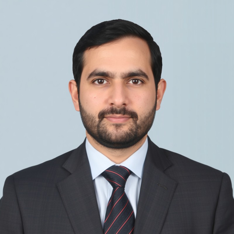 Waqas Khan - Computer Science Instructor